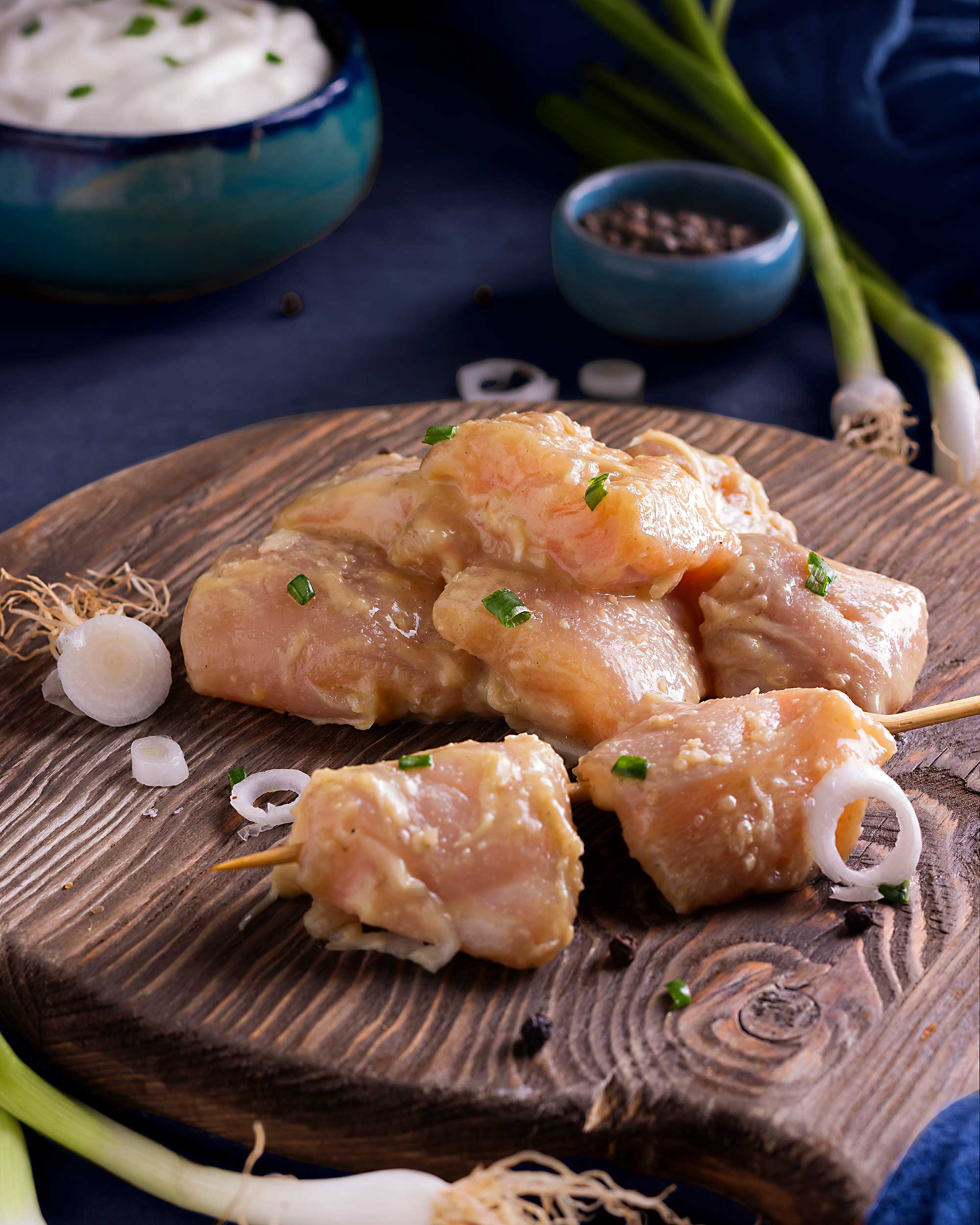 lari-chicken-with-mayonnaise جوجه لاری تازه و خوشمزه، آماده برای کباب و پخت